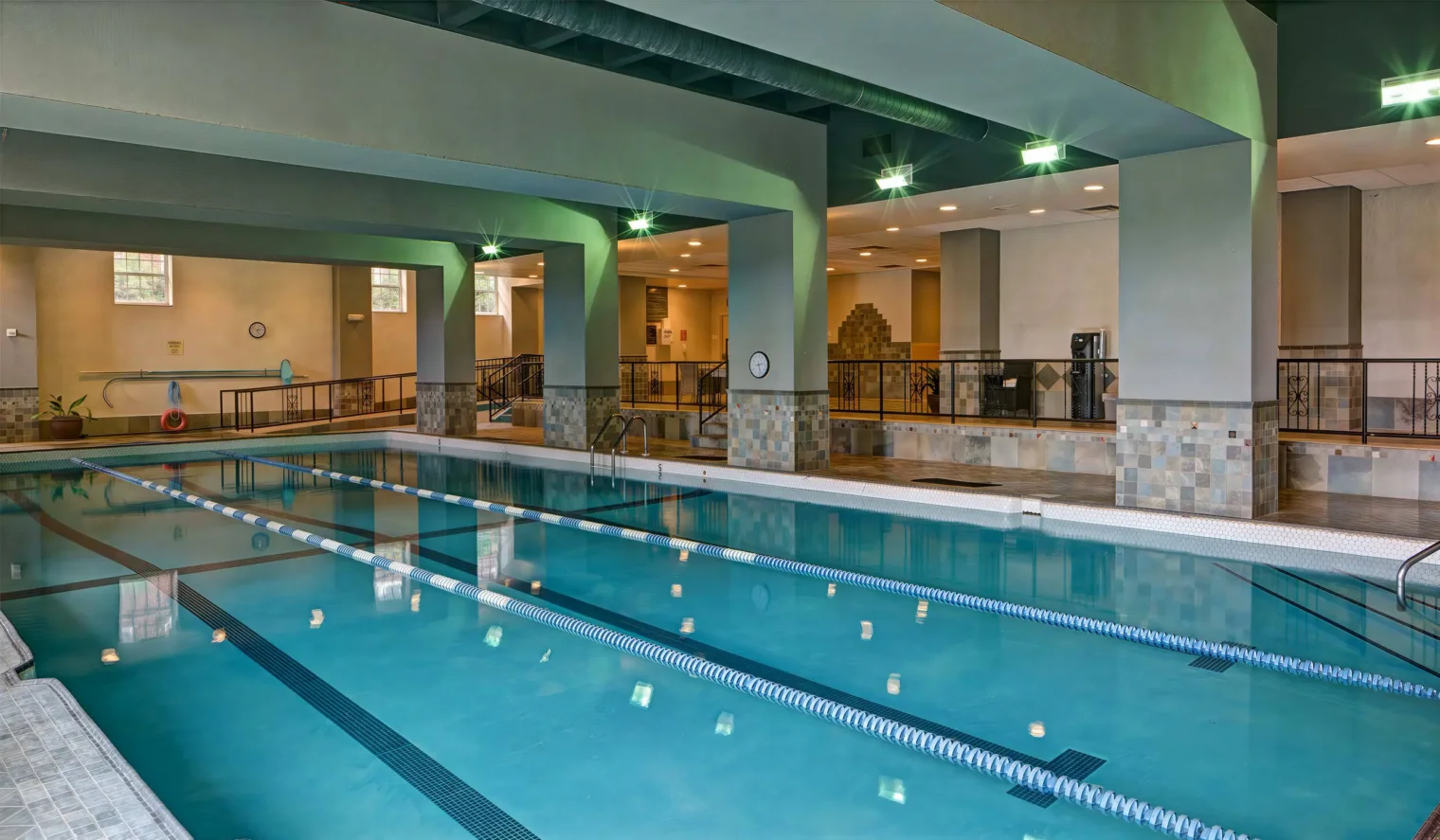 CBC FitnessCenter163 LE upscale strong tone enhance 30 color enhance 30