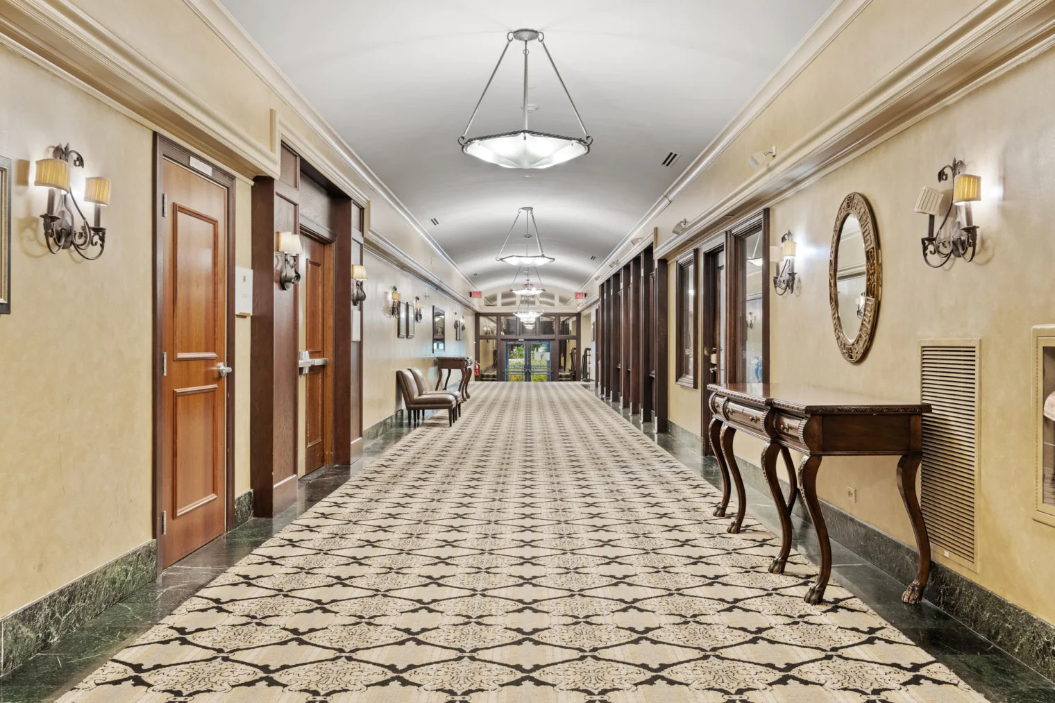 65 web or mls 2900 thomas ave s 65