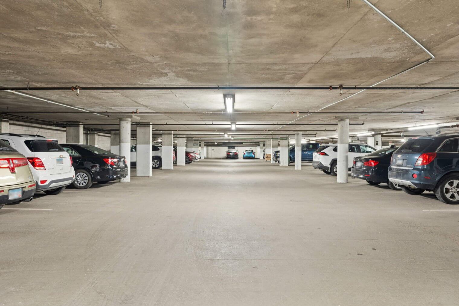 49 web or mls 2900 thomas ave s 49